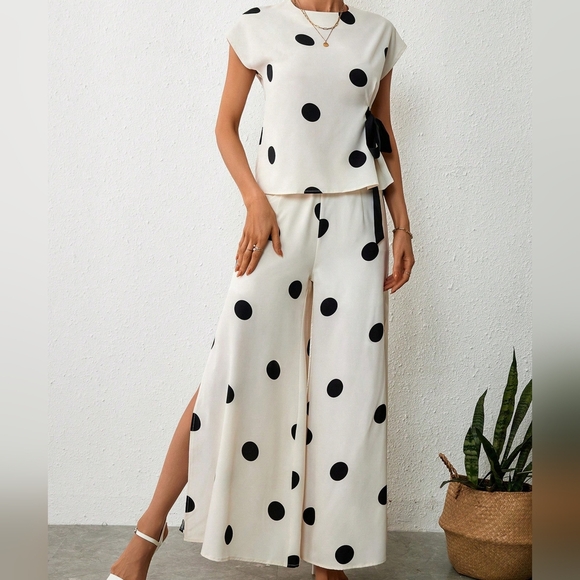 Polka Dot Batwing Sleeve Top & Split Thigh Wide Leg Pants - Picture 5 of 6
